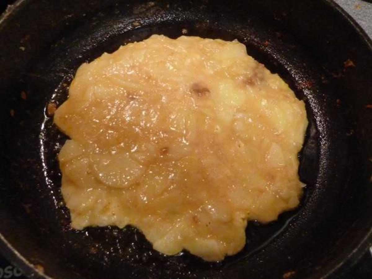 Spanische Tortilla mit Hähnchenbrust und Gemüse - Rezept - kochbar.de