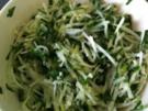 Kohlrabi-Salat mit Petersilie und Meerrettich-Dressing - Rezept
