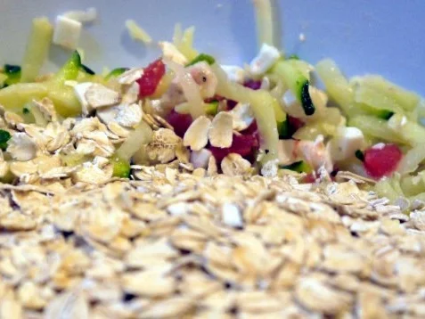 Pikante Kartoffel-Zucchini-Puffer mit Knoblauch-Limetten-Dip - Rezept - Bild Nr. 10