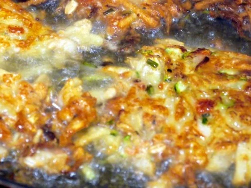 Pikante Kartoffel-Zucchini-Puffer mit Knoblauch-Limetten-Dip - Rezept - Bild Nr. 11