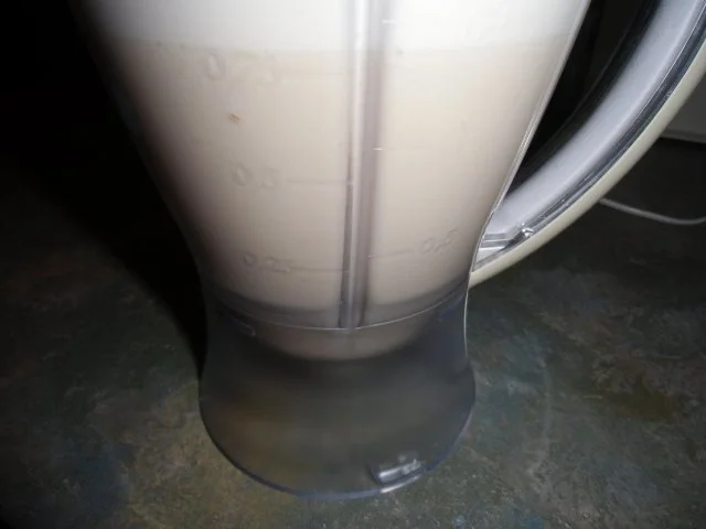 Rezept: Feines Geflügel-Creme-Süppchen Bild Nr. 4 Feines Geflügel-Creme-Süppchen - Rezept - Bild Nr. 4