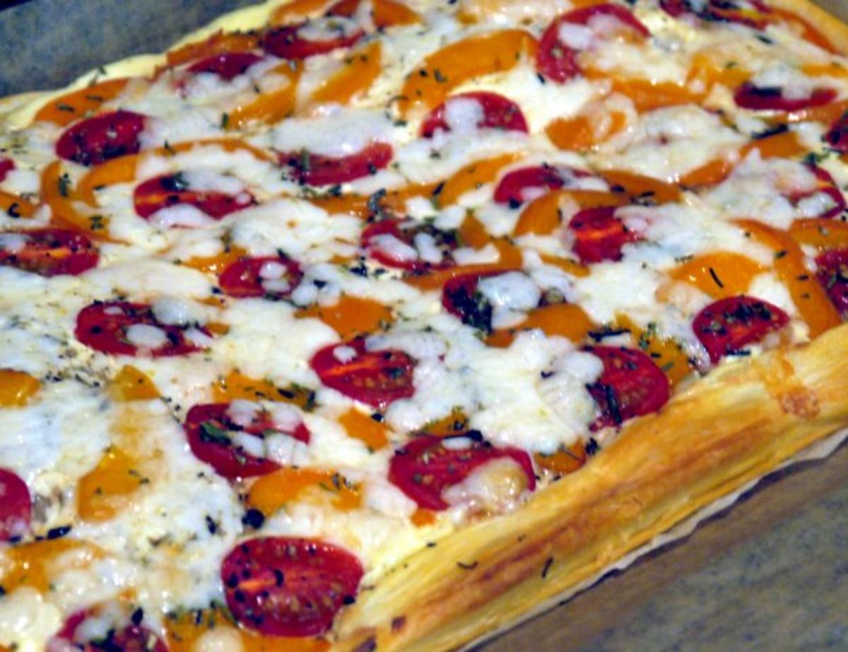 Blätterteigtarte mit Aprikosen, Tomaten und Ziegenkäse - Rezept - Bild Nr. 8