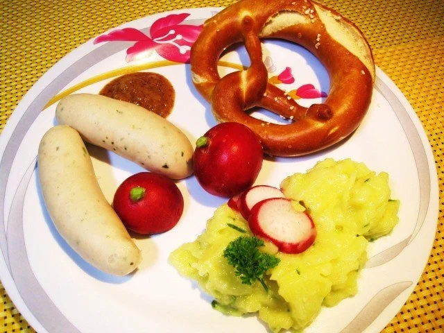 Rezept: Weisswurst garniert ... Bild Nr. 4 Weisswurst garniert ... - Rezept - Bild Nr. 4