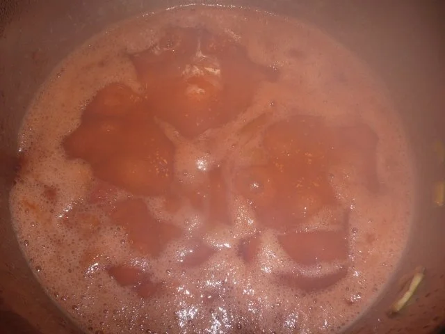 Rezept: Erdbeere-Rhabarber Marmelade Bild Nr. 2 Erdbeere-Rhabarber Marmelade - Rezept - Bild Nr. 2