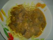 Rindergulasch "Jäger Art" - Rezept
