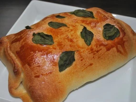 Rezept: Hackbraten im Pizzamantel Hackbraten im Pizzamantel - Rezept