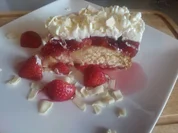 Limburgse Vlaai met Aardbeien en Room (meine Schwiegermutter kam aus Limburg) - Rezept