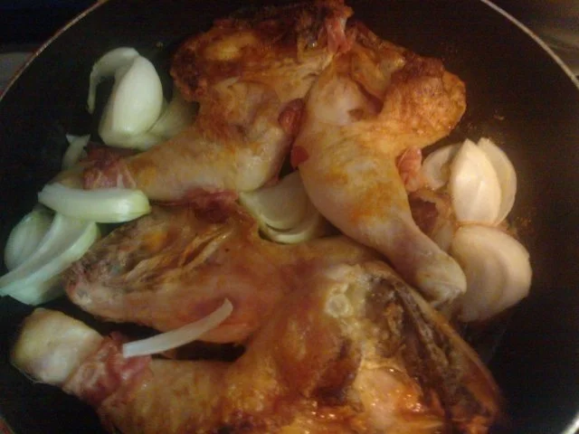 Rezept: Haehnchenschenkel in Apikosensauce mit Erdbeeren Bild Nr. 5 Haehnchenschenkel in Apikosensauce mit Erdbeeren - Rezept - Bild Nr. 5