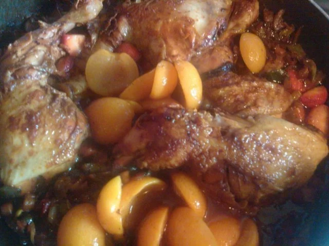 Rezept: Haehnchenschenkel in Apikosensauce mit Erdbeeren Bild Nr. 10 Haehnchenschenkel in Apikosensauce mit Erdbeeren - Rezept - Bild Nr. 10