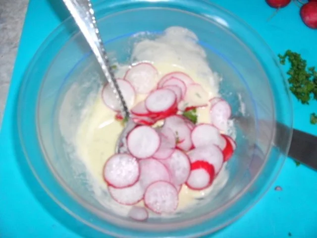 Rezept: Spargel-Radieschen-Salat Bild Nr. 4 Spargel-Radieschen-Salat - Rezept - Bild Nr. 4