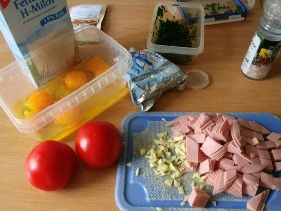 Rezept: Omelett mit Camenbert Bild Nr. 4 Omelett mit Camenbert - Rezept - Bild Nr. 4