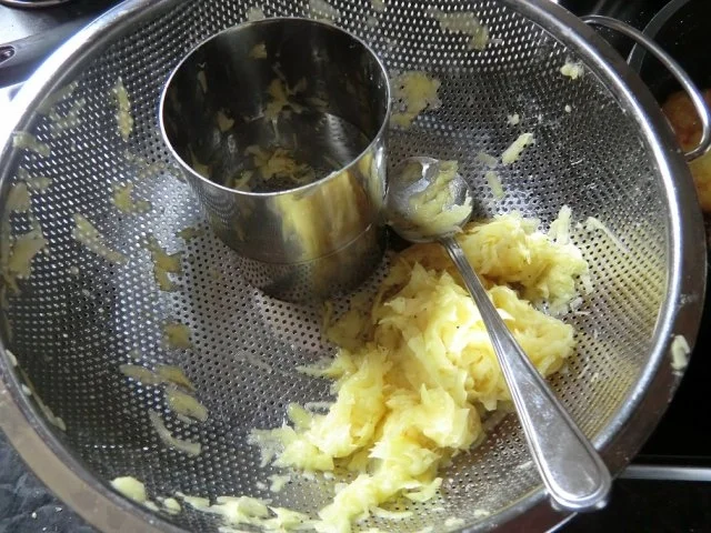 Lachs- Gurke auf Rösti - Rezept - Bild Nr. 2