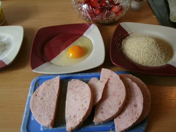 Nudeln in  Tomatensosse und Jägerschnitzel - Rezept - Bild Nr. 6