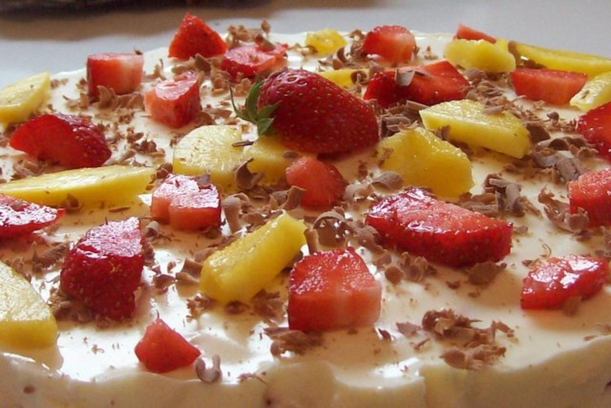 Käse-Joghurt-Torte mit Nektarinen und Erdbeeren - Rezept - Bild Nr. 11