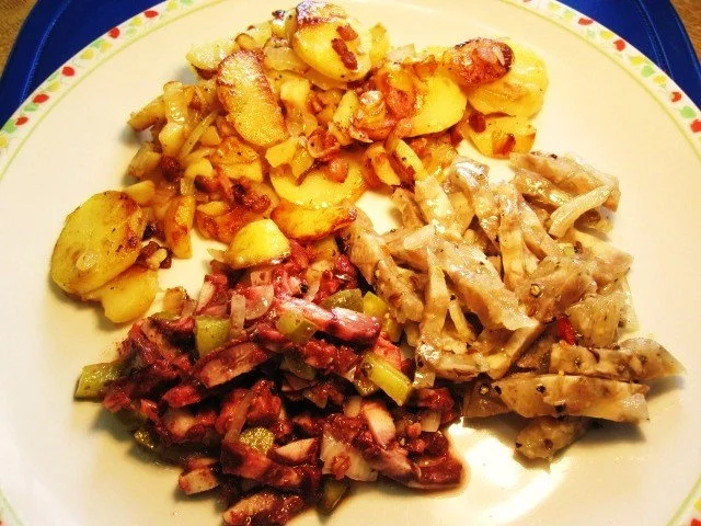 Wurstsalat aus rotem Preßsack - Rezept - Bild Nr. 6