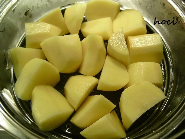 Rezept: BRATWURST IM " SCHWITZEKASTEN " Bild Nr. 9 BRATWURST IM " SCHWITZEKASTEN " - Rezept - Bild Nr. 9