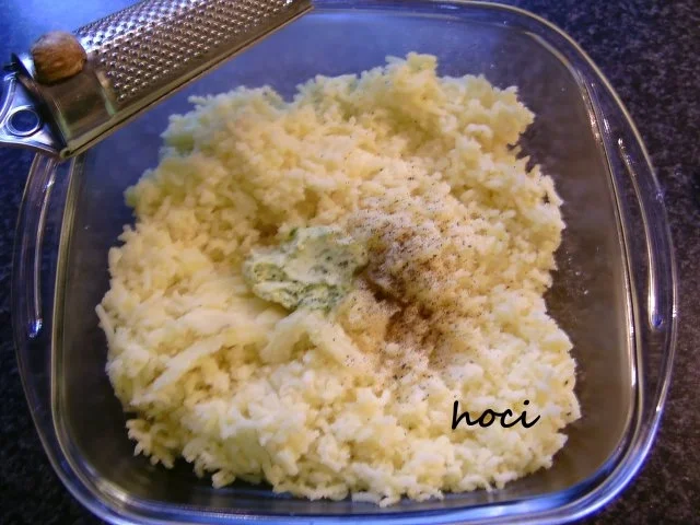 Rezept: BRATWURST IM " SCHWITZEKASTEN " Bild Nr. 11 BRATWURST IM " SCHWITZEKASTEN " - Rezept - Bild Nr. 11