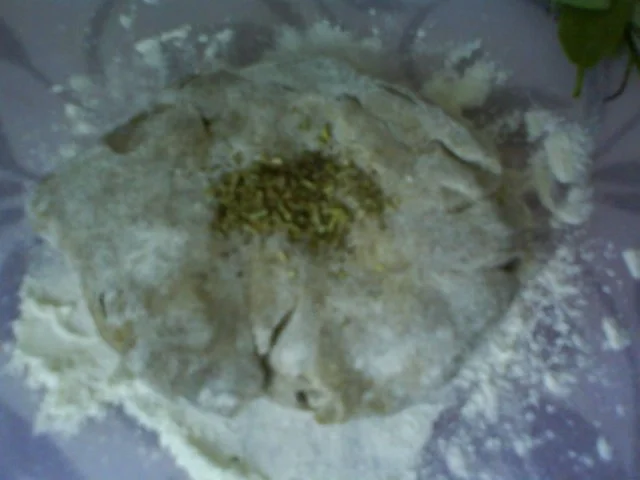 Rezept: Kleine Kräuterquiches Bild Nr. 3 Kleine Kräuterquiches - Rezept - Bild Nr. 3