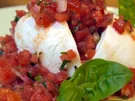 Rezept: Büffelmozzarella mit Melonen-Salsa Büffelmozzarella mit Melonen-Salsa - Rezept