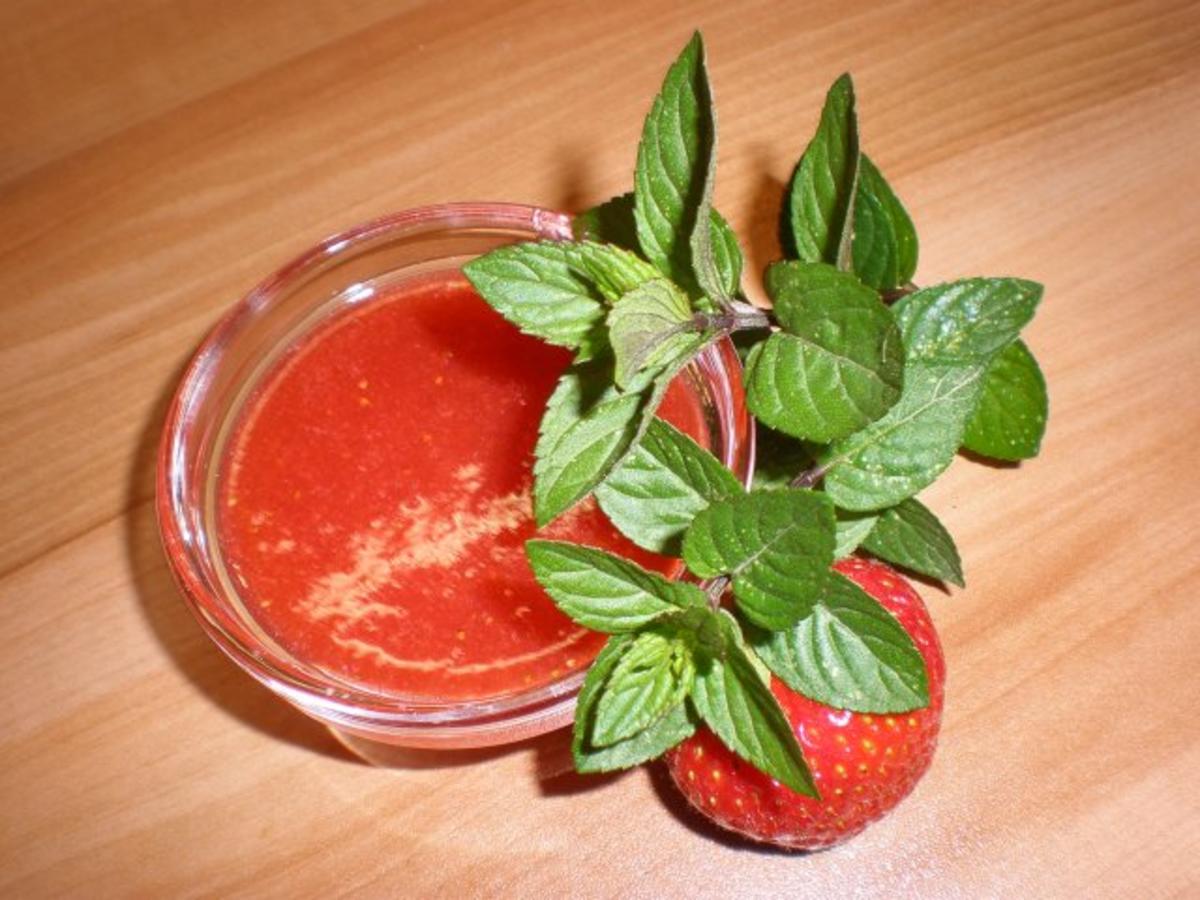 Erdbeer-Konfitüre mit Minze - Rezept