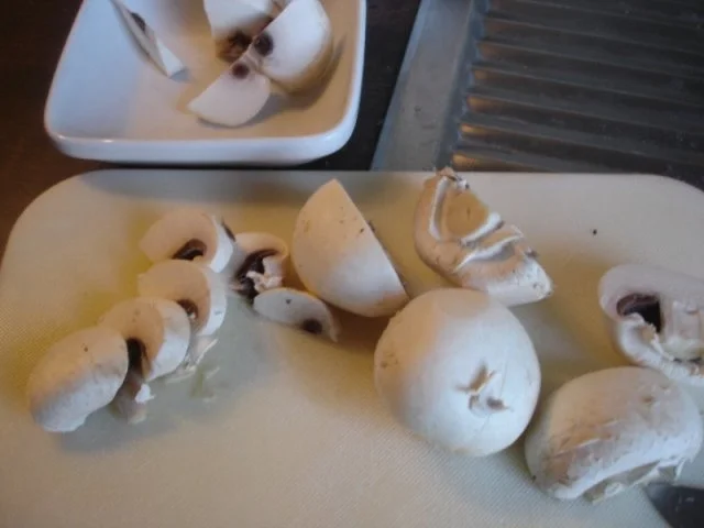 Schweinerückensteak auf Sonnenblumenbrot - Rezept - Bild Nr. 4