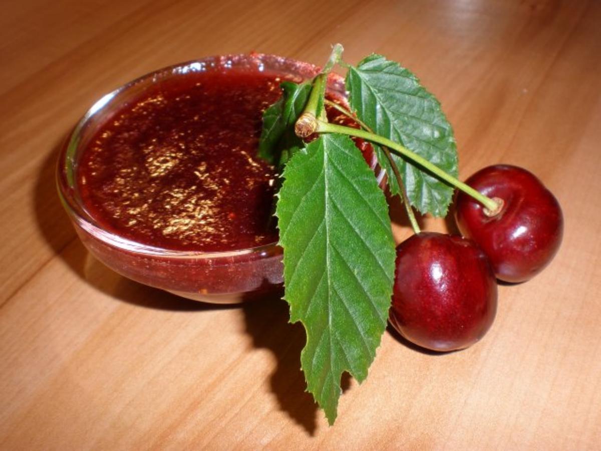 Süßkirsch-Cranberry-Konfitüre - Rezept