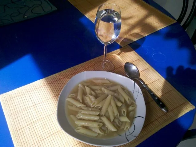 Suppe: Zwiebelnudeln für Eilige - Rezept - Bild Nr. 8