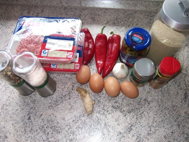 Fleischpflanzerl  Arrabiata  Dieter´s Art - Rezept - Bild Nr. 2