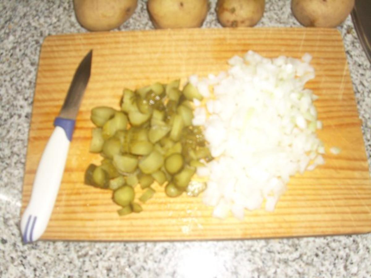Grüner Kartoffelsalat mit Bratwurst - Rezept - Bild Nr. 4