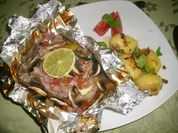 Koteletts in Folie mit Schwenkkartoffeln>> - Rezept