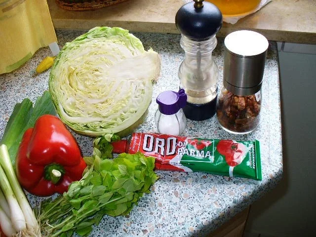 Rezept: Scharfer Weißkrauteintopf Bild Nr. 3 Scharfer Weißkrauteintopf - Rezept - Bild Nr. 3