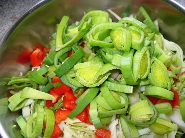 Rezept: Scharfer Weißkrauteintopf Bild Nr. 8 Scharfer Weißkrauteintopf - Rezept - Bild Nr. 8