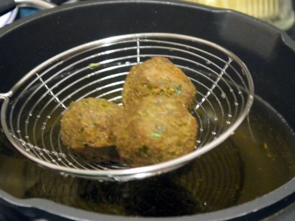 Walnuss-Falafel mit Minz-Dip - Rezept - Bild Nr. 16