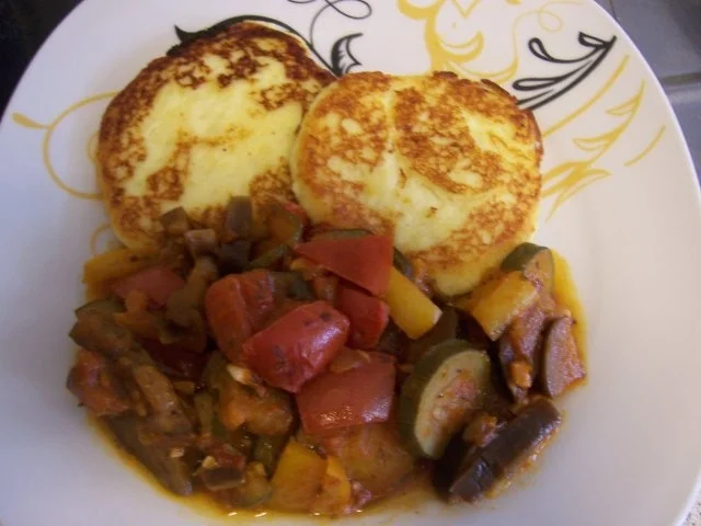 Quarkplinsen mit Ratatouille - Rezept