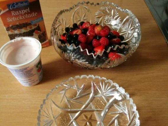Rezept: Frische Früchte mit Joghurt ----BITTE NICHT BEWERTEN IST NUR SO EINE IDEE Bild Nr. 3 Frische Früchte mit Joghurt ----BITTE NICHT BEWERTEN IST NUR SO EINE IDEE - Rezept - Bild Nr. 3