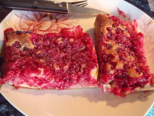 Johannisbeer-Blechkuchen - Rezept - Bild Nr. 2