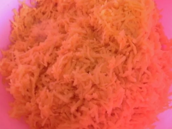 Süßkartoffelsuppe mit Senf, Basilikum, Frischkäse und ... - Rezept - Bild Nr. 4