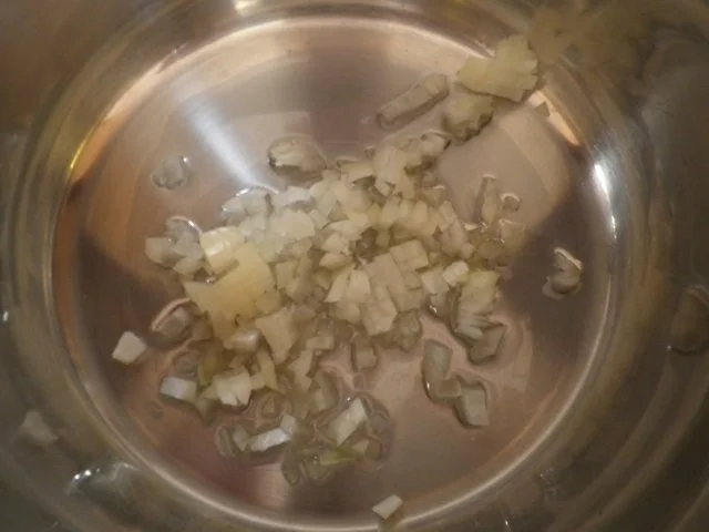 Süßkartoffelsuppe mit Senf, Basilikum, Frischkäse und ... - Rezept - Bild Nr. 5