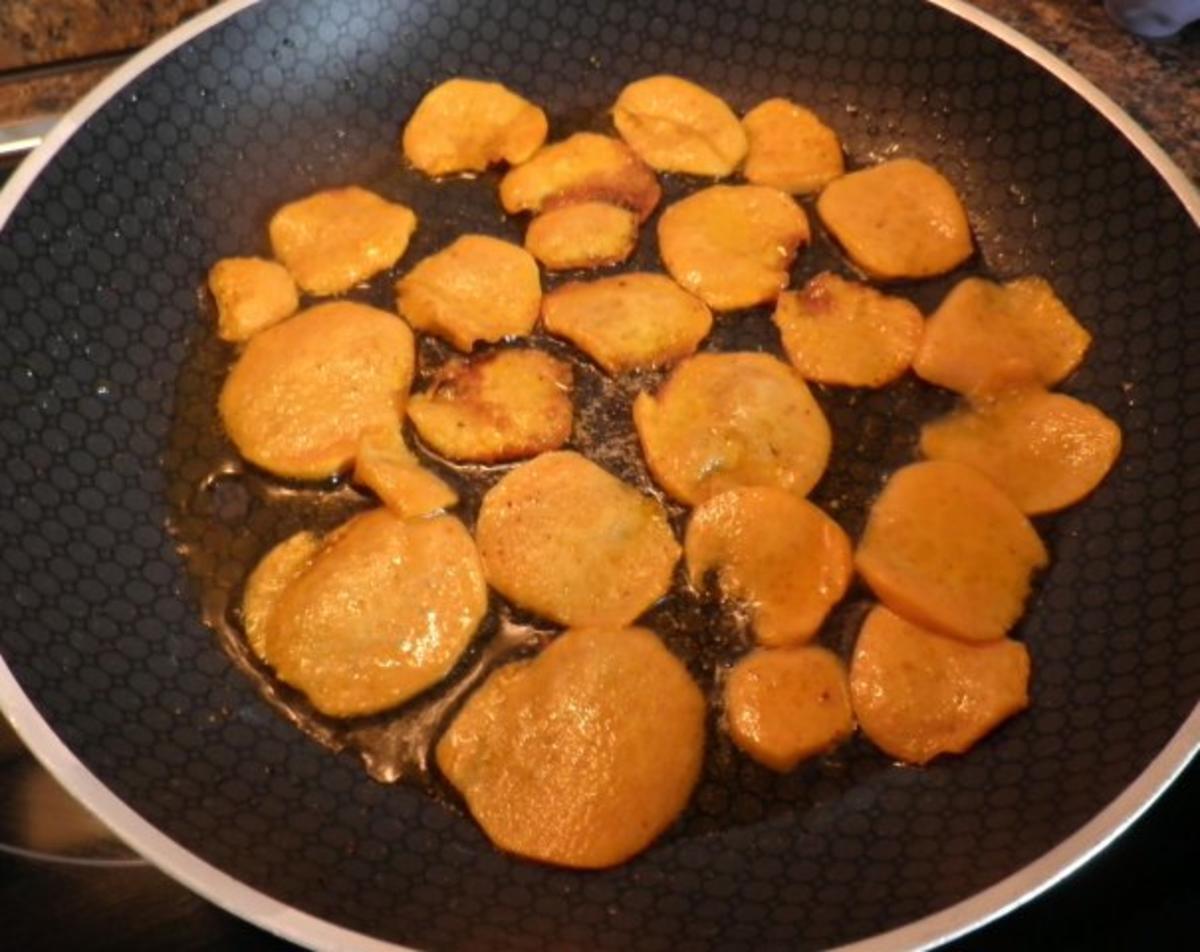 Süßkartoffelsuppe mit Senf, Basilikum, Frischkäse und ... - Rezept - Bild Nr. 10