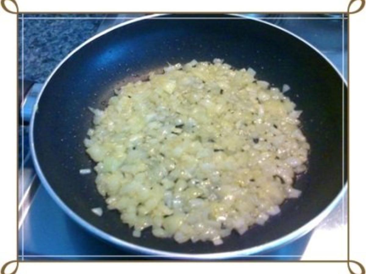 Blutwurst mit Stampfkartoffeln und viel gebratenen Zwiebeln - einfach ...