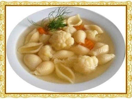 `❀´ Blumenkohlsuppe  mit Nudeln `❀´ - Rezept