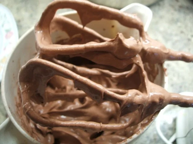 Dessert: Trostpflaster - Schoko-Mousse liebt Johannisbeergelee - Rezept - Bild Nr. 8