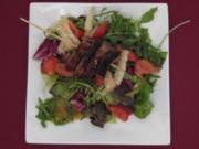 Entenbrustspieß auf Salat mit Parmesan und Himbeeressig - Rezept