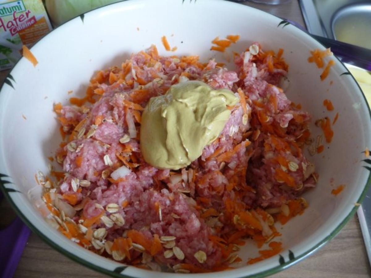 Hackfleisch : Fleischküchle / Bouletten / Frikadellen an Kohlrabigemüse mit Salzkartoffeln - Rezept - Bild Nr. 8