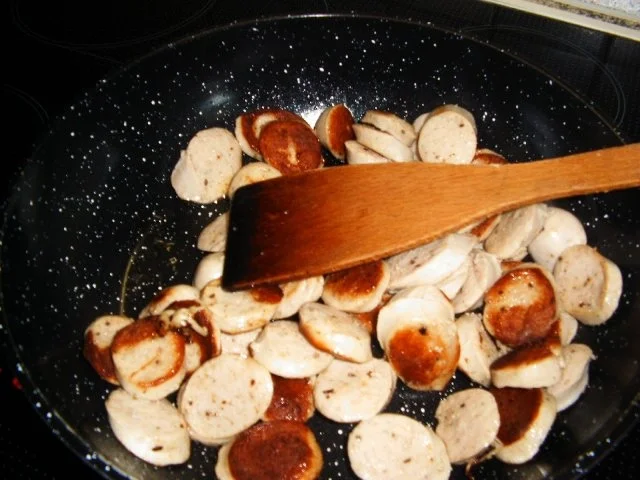 Rezept: Bratwurst-Kartoffelpfanne Bild Nr. 3 Bratwurst-Kartoffelpfanne - Rezept - Bild Nr. 3