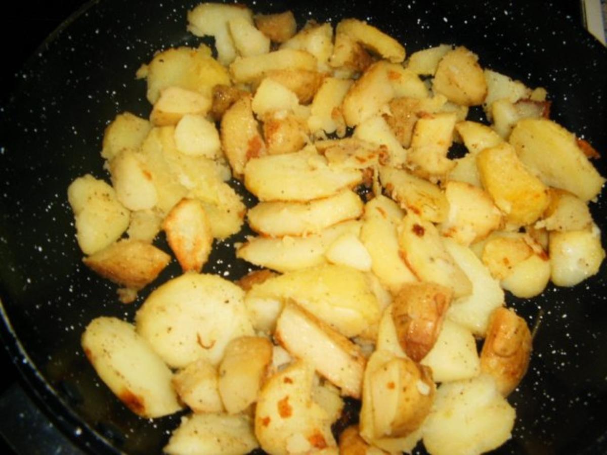 Bratwurst-Kartoffelpfanne - Rezept - Bild Nr. 4