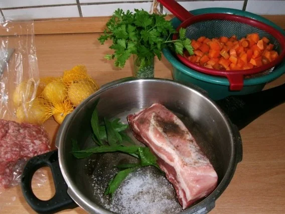 Möhreneintopf-mit Gehacktes - Rezept - Bild Nr. 2