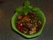 Salat aus dreierlei Tomaten und Feta - Rezept