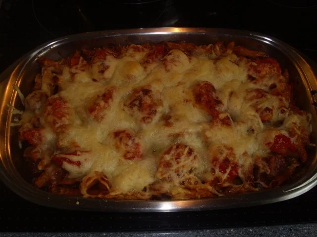 Rezept: Nudelauflauf mit Salami Nudelauflauf mit Salami - Rezept