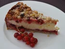 Käse-Streusel-Kuchen mit Johannisbeeren - Rezept